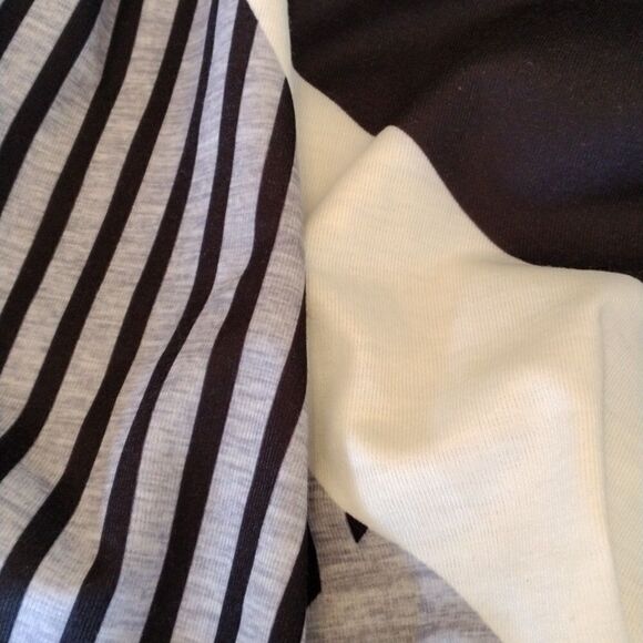 NWT Made With ❤️ Top - Picture 8 of 8